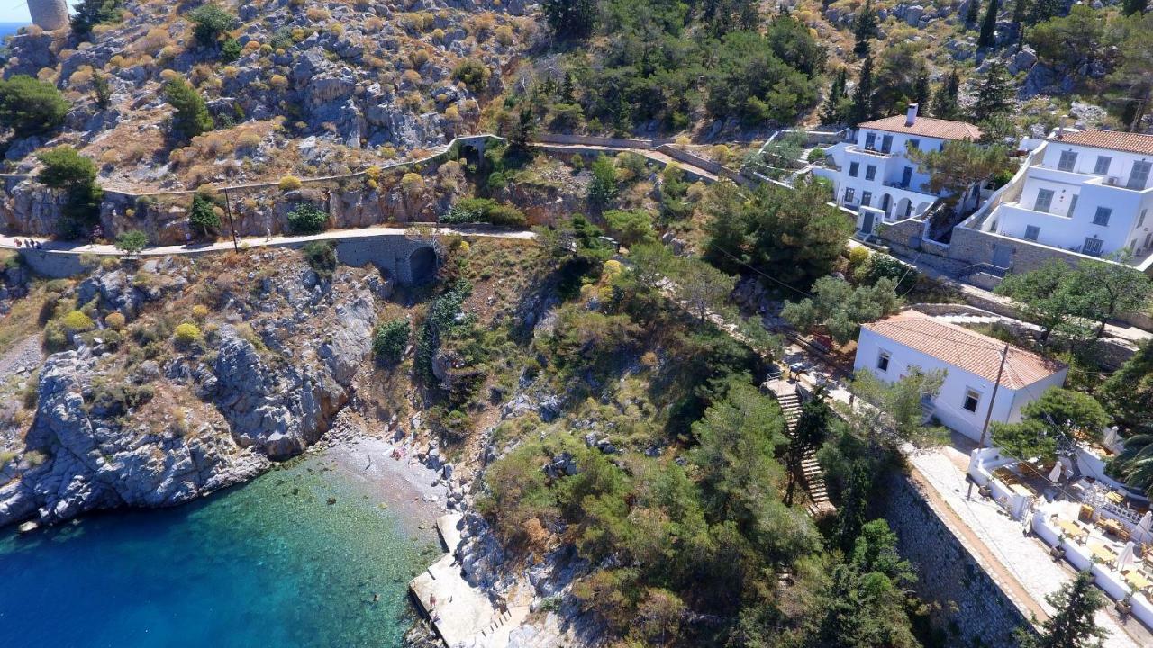 Douskos Beach House Apartment Hydra  Exterior photo